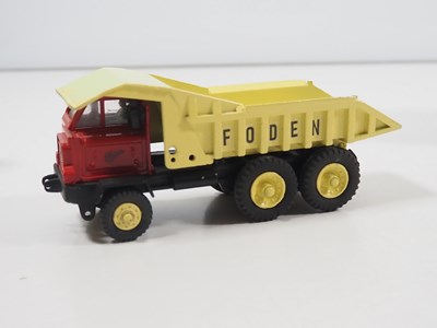 Lot 120 - A boxed DINKY 984 diecast Atlas Digger...