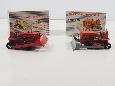 Lot 121 - A DINKY diecast 961 Blaw Knox Bulldozer...