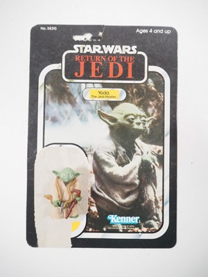 Lot 199 - STAR WARS: A collection of 3 3/4" Return of...