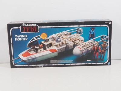 Lot 216 - STAR WARS: A selection of Hasbro Star Wars...