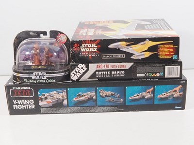 Lot 216 - STAR WARS: A selection of Hasbro Star Wars...