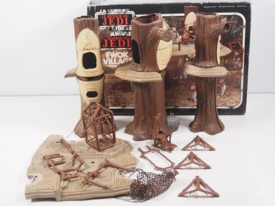 Lot 232 - STAR WARS: A Palitoy Return of the Jedi Ewok...