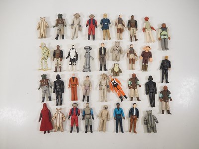 Lot 251 - STAR WARS: A group of loose original vintage...