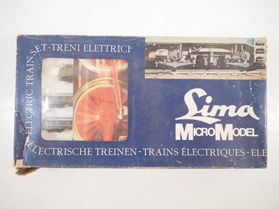 Lot 300 - A LIMA vintage N gauge Italian outline...