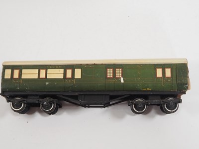 Lot 322 - A pair of LEEDS MODEL COMPANY O gauge Southern...