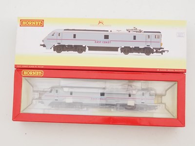 Lot 328 - A HORNBY R3365 OO gauge class 91 electric...