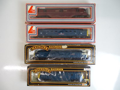 Lot 571 - OO SCALE MODEL RAILWAYS: A group of diesel...