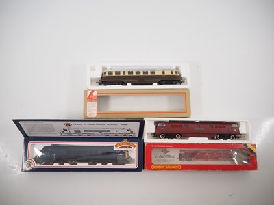 Lot 335 - A group of OO gauge diesel locomotives and...