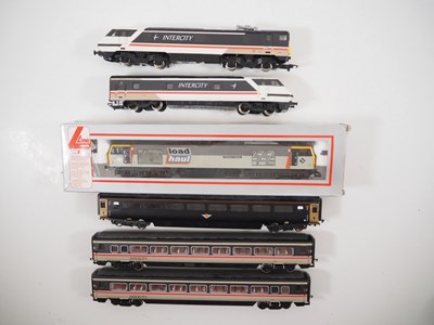 Lot 336 - A group of OO gauge rolling stock by HORNBY...