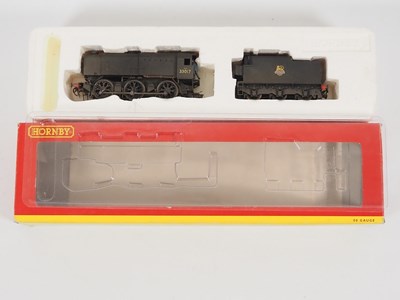 Lot 376 - A group of HORNBY OO gauge class Q1 steam...