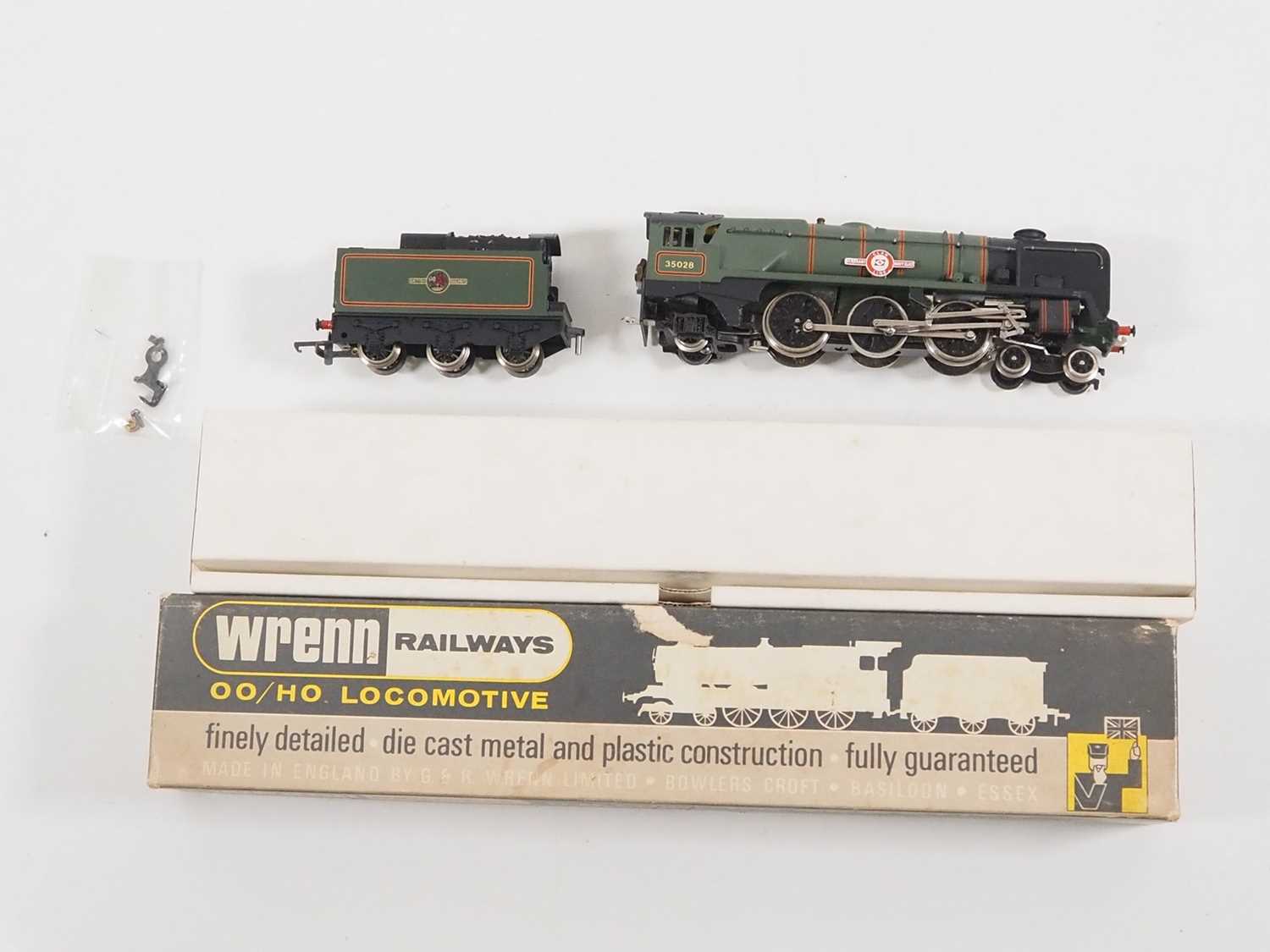 Lot 397 - A WRENN OO gauge W2238 Rebuilt Bulleid Pacific...