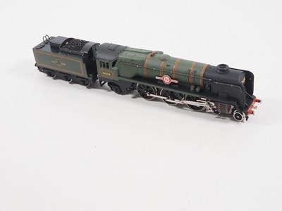 Lot 397 - A WRENN OO gauge W2238 Rebuilt Bulleid Pacific...