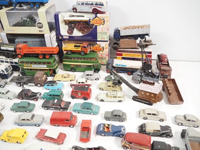 Lot 457 - A large quantity of mostly unboxed 1:76 scale...