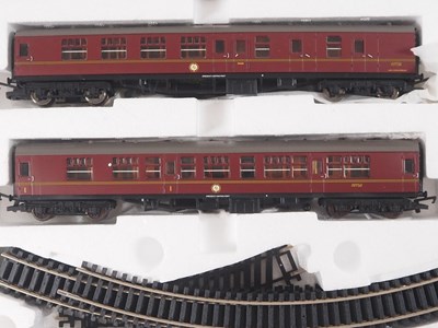 Lot 481 - A HORNBY OO gauge 'Harry Potter and the...