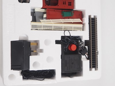 Lot 481 - A HORNBY OO gauge 'Harry Potter and the...