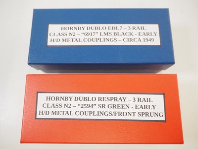 Lot 506 - A pair of HORNBY DUBLO OO gauge 3-rail class...