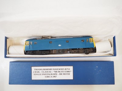 Lot 508 - A TRI-ANG OO gauge class 81 electric...