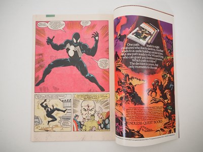 Lot 21 - MARVEL SUPER HEROES SECRET WARS #1, 2, 3, 4, 5,...