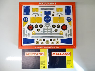 Lot 6 - VINTAGE TOYS: MECCANO - A 770 part 'MECCANO 8'...