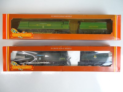 Lot 599 - OO SCALE MODEL RAILWAYS: A pair of Bulleid...