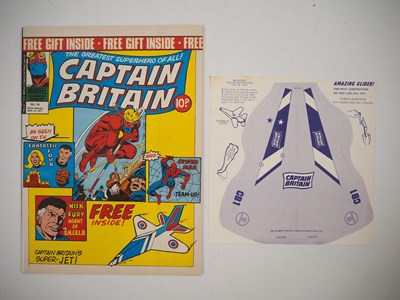 Lot 126 - CAPTAIN BRITAIN #24 - (1977 - BRITSH MARVEL) -...