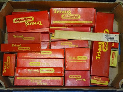 Lot 624 - OO SCALE MODEL RAILWAYS: A crate containing a...