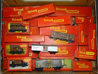 Lot 628 - OO SCALE MODEL RAILWAYS: A crate containing a...