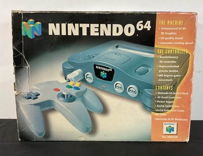 Lot 492 - A boxed NINTENDO 64 video game console,...