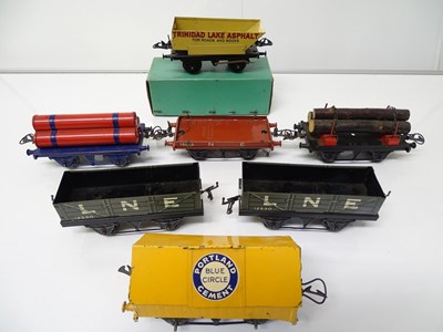 Lot 661 - O SCALE MODEL RAILWAYS: A group of HORNBY...