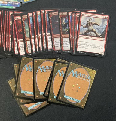 Lot 470 - A collection of mixed trading cards including...