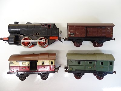 Lot 664 - O SCALE MODEL RAILWAYS: A group of German...