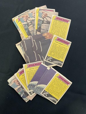 Lot 486 - A collection of 1977 STAR WARS Topps trading...