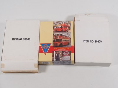 Lot 17 - A group of 1:76 scale LONDON TRANSPORT MUSEUM...