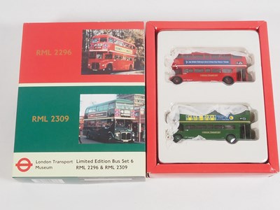 Lot 18 - A group of 1:76 scale four LONDON TRANSPORT...