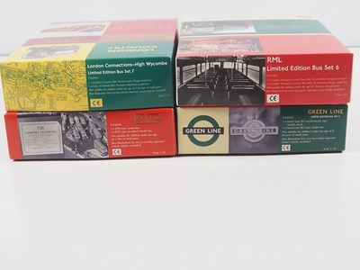 Lot 18 - A group of 1:76 scale four LONDON TRANSPORT...