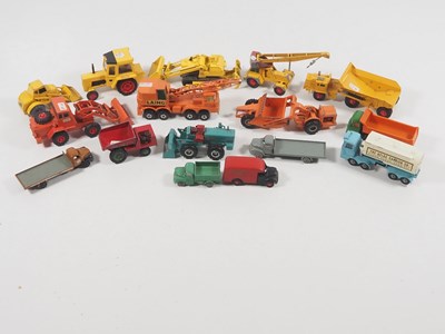 Lot 28 - A group of mixed unboxed construction and...