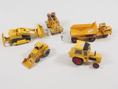 Lot 28 - A group of mixed unboxed construction and...