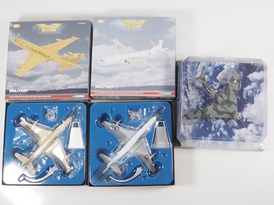 Lot 36 - A group of three 1:144 scale Aviation Archive...