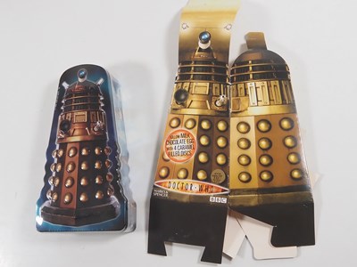 Lot 141 - A selection of DOCTOR WHO vintage toys to...
