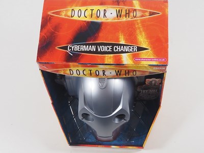 Lot 141 - A selection of DOCTOR WHO vintage toys to...