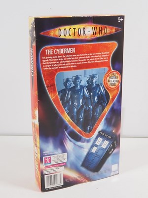 Lot 141 - A selection of DOCTOR WHO vintage toys to...