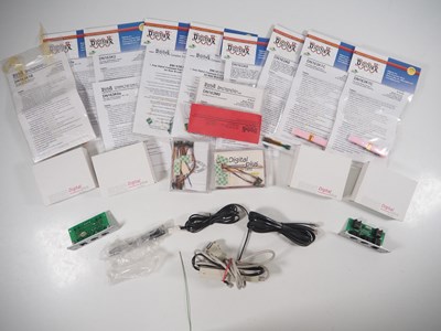 Lot 184 - A quantity of DCC decoders (mostly for KATO...