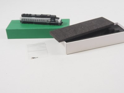 Lot 195 - An OVERLAND MODELS American Outline N gauge...