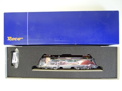 Lot 80 - HO SCALE MODEL RAILWAYS: A ROCO 62365 BR1047...