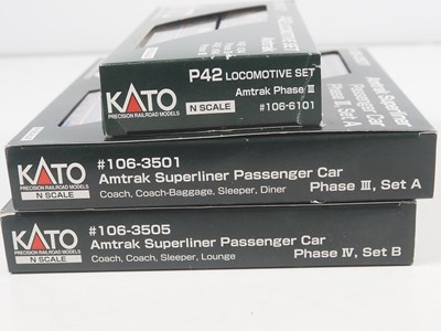 Lot 241 - A group of KATO American Outline N gauge...