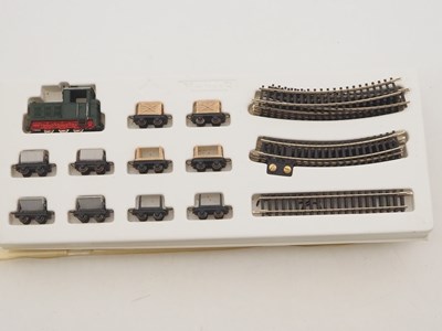 Lot 274 - A ROCO HOe gauge 4001 narrow gauge quarry...