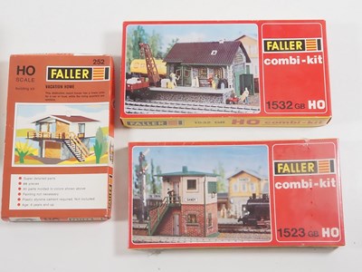 Lot 289 - A large group of unbuilt FALLER HO gauge...