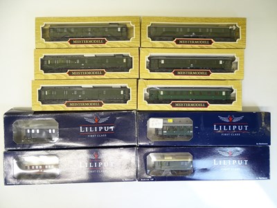 Lot 89 - HO SCALE MODEL RAILWAYS: A group of German...