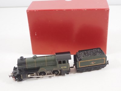 Lot 341 - A TRIX TWIN OO/HO gauge 3-rail 4-4-0 Hunt...