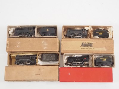 Lot 356 - A group of TRIX TWIN OO/HO gauge 3-rail steam...